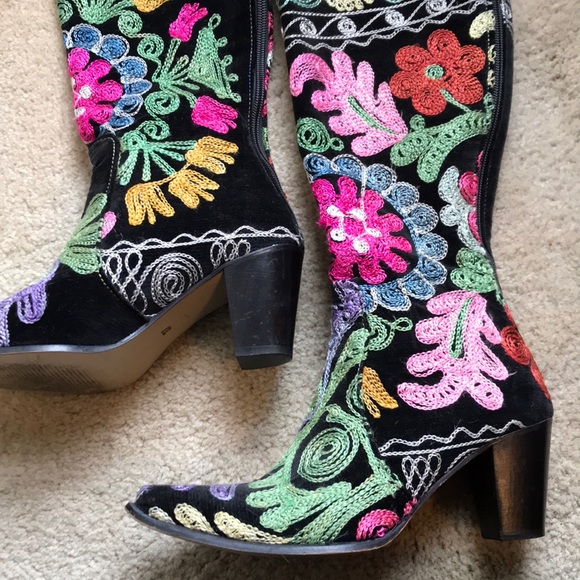 Suzani Shoes - Suzani Embroidered Boots